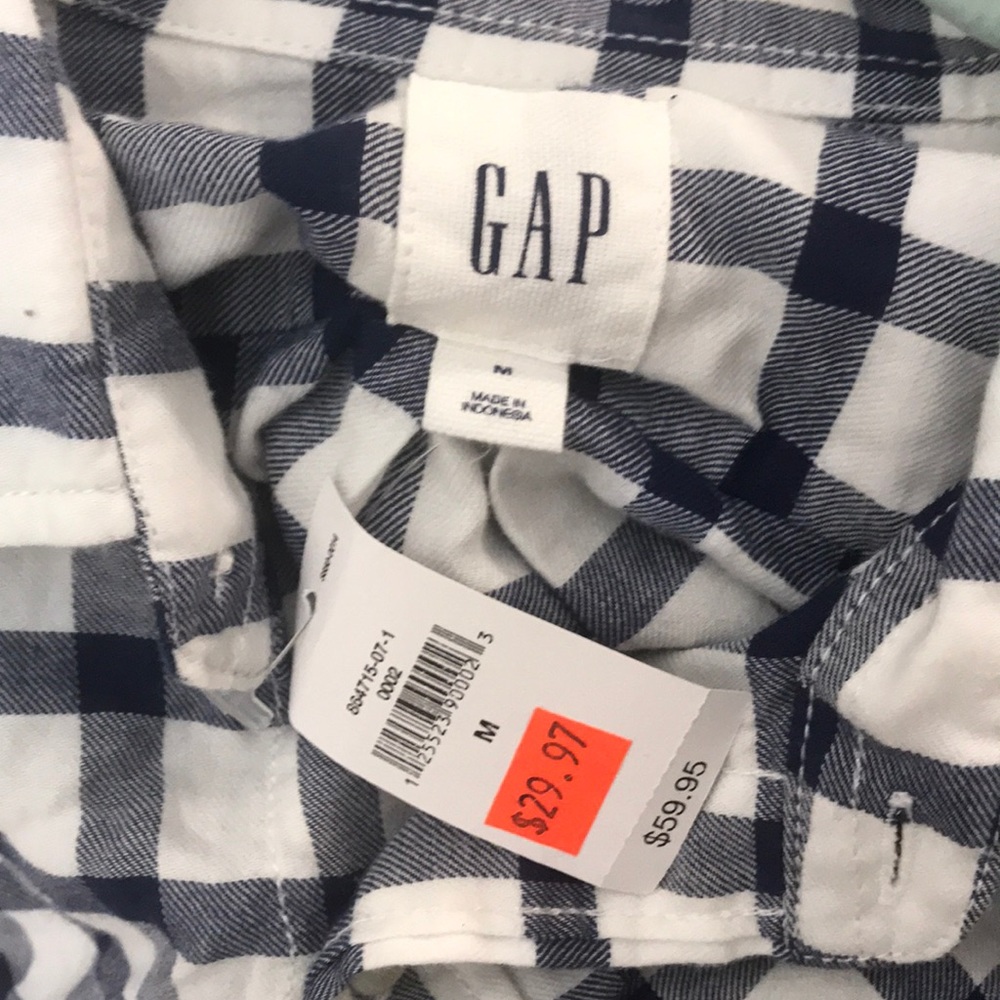 GAP button up - Picture 3 of 3
